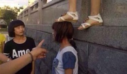 哈尔滨爆料女孩事件视频,真相与争议交织的校园风波