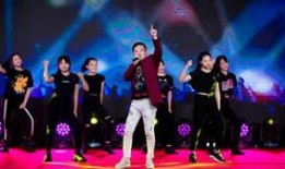 明星发布会爆料新闻,新作品、恋情大揭秘！